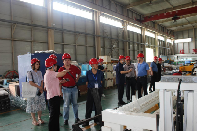 《工程機械手冊——混凝土制品機械》編委會第三次工作會議在河北新大地圓滿召開
